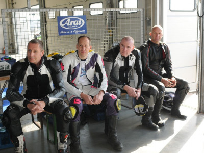 20110913162100_Freies_Fahren_Sachsenring_29-und-30_Aug_11-081.400x300-crop.jpg